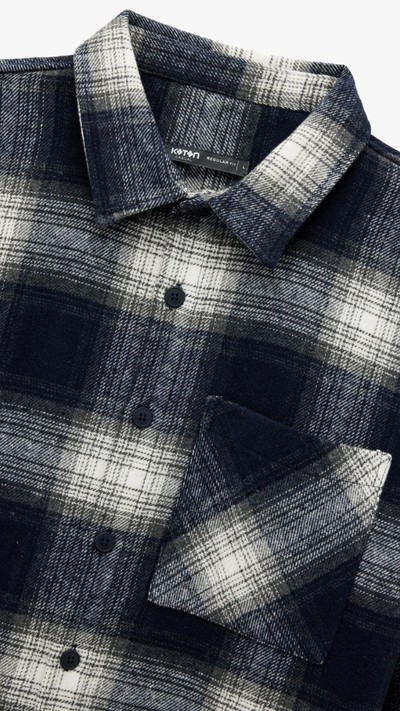 Regular Fit Uzun Kollu Cepli Klasik Yaka Oduncu Gömleği