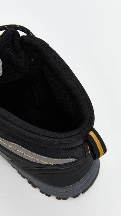 Lace-up Men's Trekking Boot