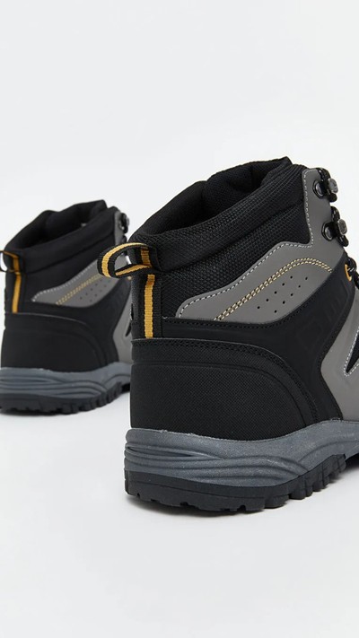 Lace-up Men's Trekking Boot