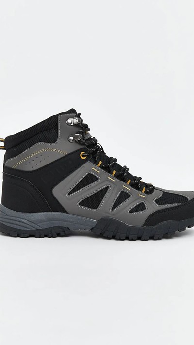Lace-up Men's Trekking Boot